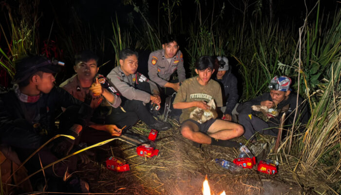 Tim Gabungan Evakuasi 3 Pendaki Tersesat di Gunung Krincing, Ditemukan Selamat Hari Ketiga