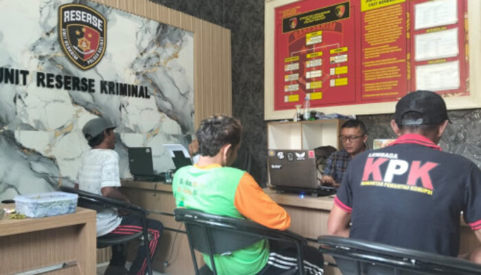 LBH KPK Kawal Pemeriksaan Pengrusakan Tembakau, Pelapor dan Saksi Mulai Di Periksa,  Saeni: “Kami tetap  kawal kasus ini sampai selesai”