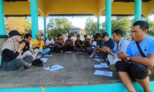Tangis dan Doa Jurnalis Bondowoso
