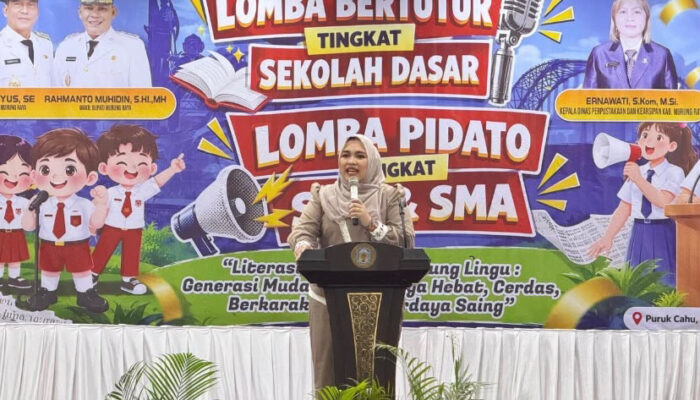 Dina Maulidah Dorong Anak Murung Raya Berani Tampil dan Gemar Membaca