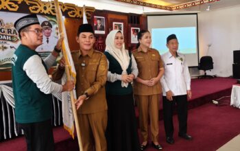 Rahmanto Lepas Kafilah FSQ Murung Raya, Targetkan Prestasi hingga Tingkat Nasional