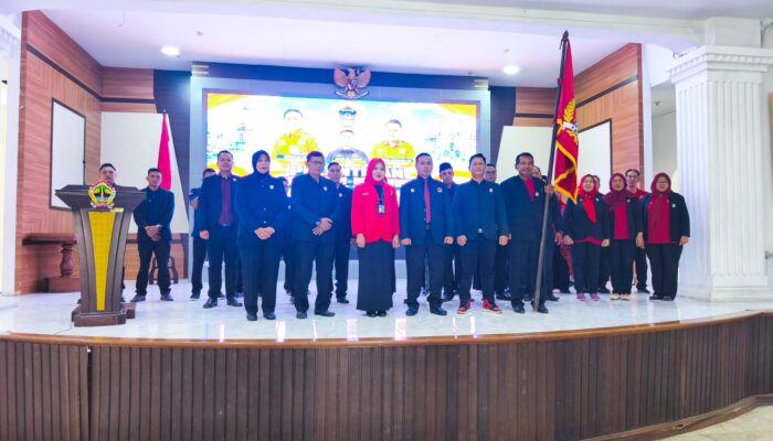 Ketum PWDPI Kukuhkan Pengurus DPW dan DPC Se-Jawa Tengah, Tekankan Profesionalisme Wartawan