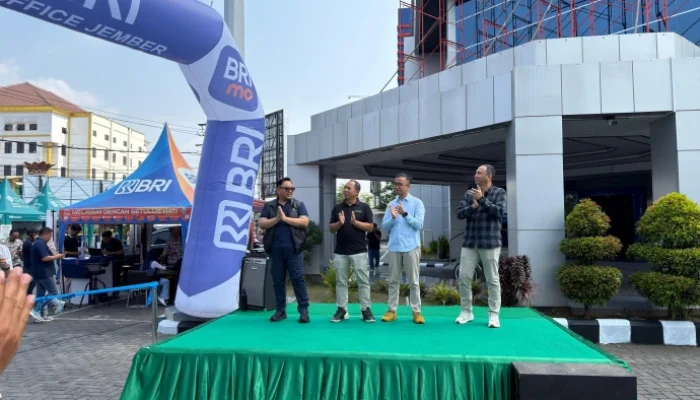 Rayakan HPN, Managemen BRI Kantor Cabang Jember Hadir Lebih Dekat Sapa Nasabah
