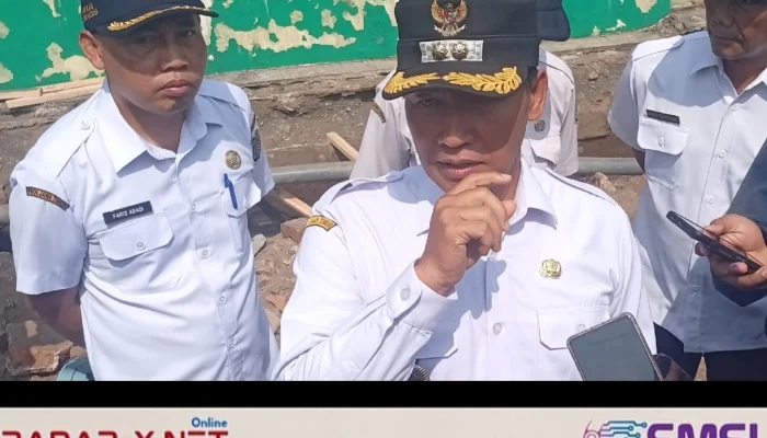 Sidak Proyek Penataan dan Revitalisasi Saluran Air Serta Trotoar di Jalan Teuku Umar Tulungagung