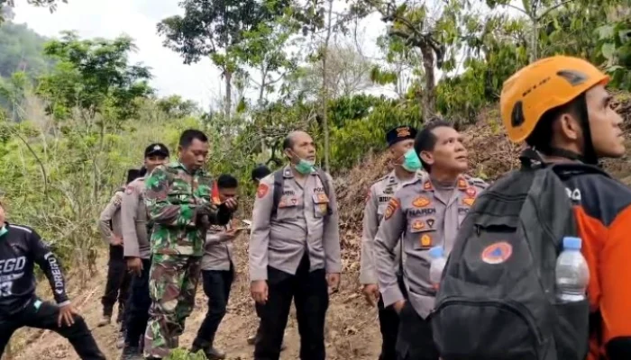 Patroli Karhutla TNI Polri Bondowoso Gandeng BPBD dan Perhutani di Lereng Gunung Argopuro