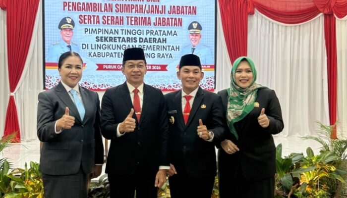 Dina Maulidah Hadiri Pelantikan Sekda Definitif Murung Raya